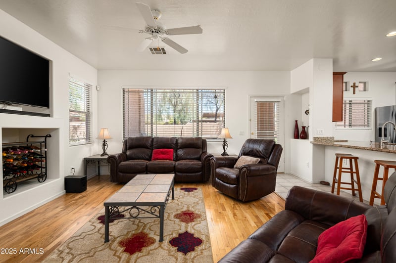 11500 Cochise Dr #1047, Scottsdale, AZ 85259