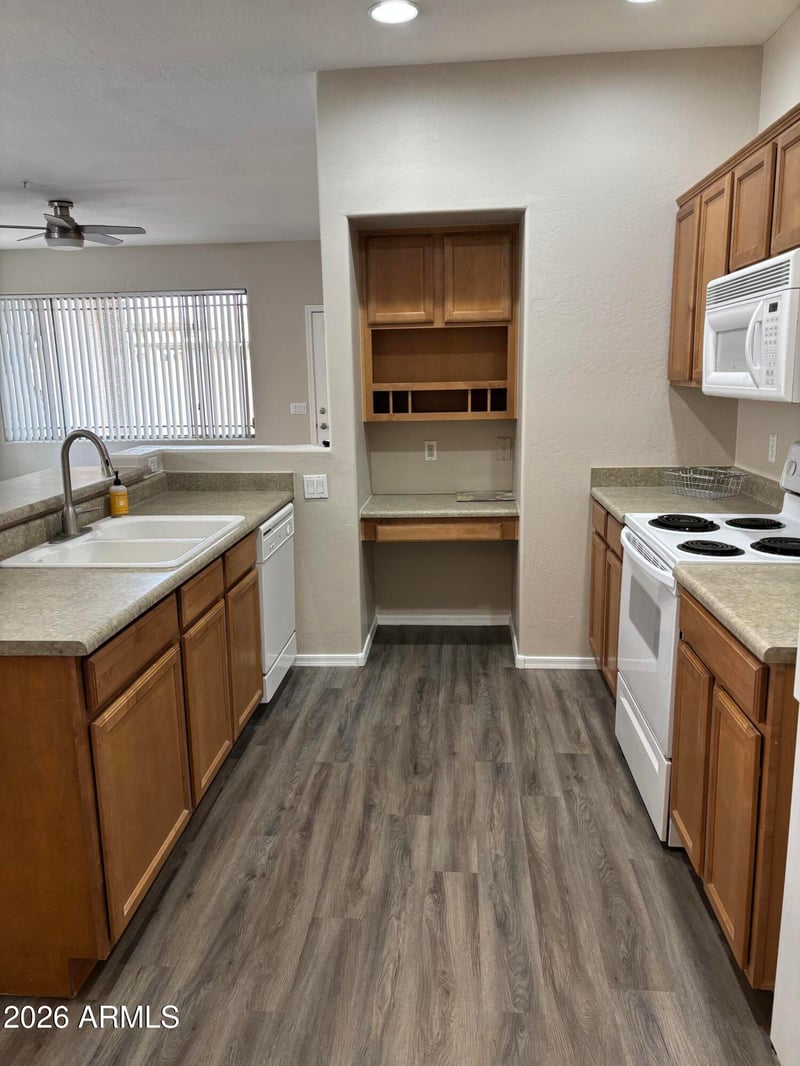 11500 Cochise Dr #1063, Scottsdale, AZ 85259