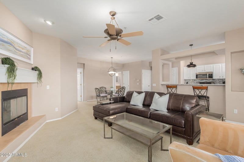 11500 Cochise Dr #2011, Scottsdale, AZ 85259