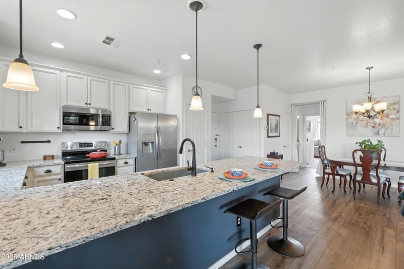 11500 Cochise Dr #2070, Scottsdale, AZ 85259