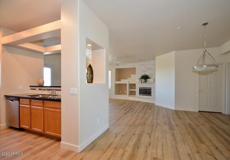 11500 E Cochise Dr #2026, Scottsdale, AZ 85259