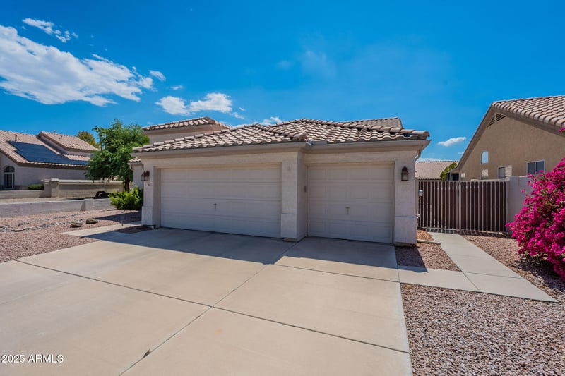 11501 Laurelwood Ln, Avondale, AZ 85392
