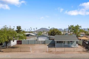 11504 5th Ave, Apache Junction, AZ 85120