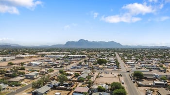 11504 5th Ave, Apache Junction, AZ 85120
