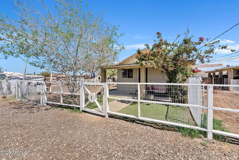 11507 N 79th Dr, Peoria, AZ 85345