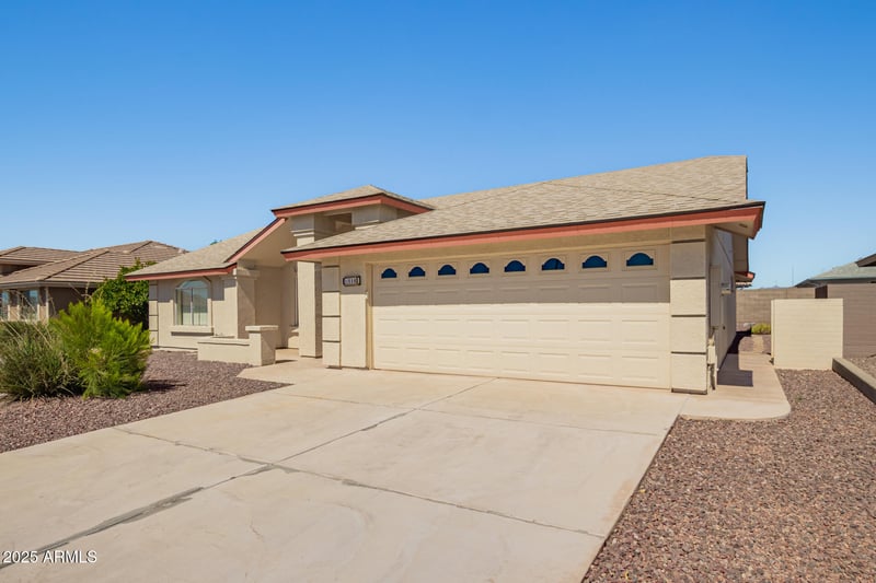 11508 Medina Ave, Mesa, AZ 85209