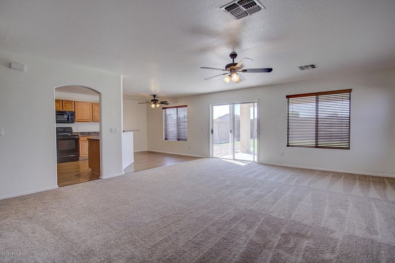 1151 E Mayfield Dr, San Tan Valley, AZ 85143