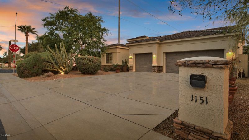 1151 E Ocotillo Rd, Phoenix, AZ 85014