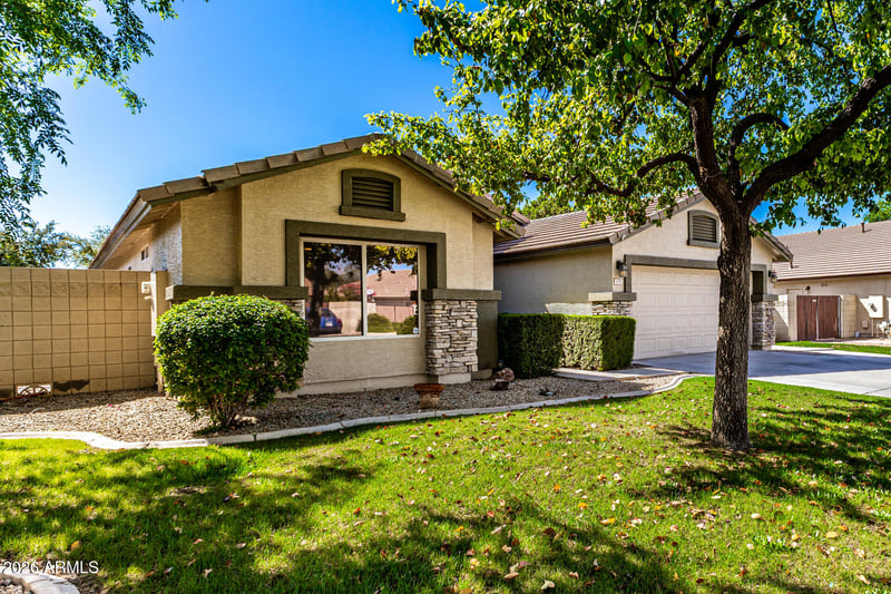 1151 Pony Ln, Gilbert, AZ 85295