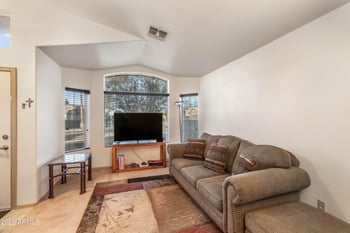 1151 Jackson St, Chandler, AZ 85225