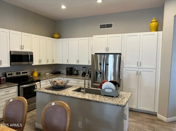 1151 Sean Dr, Chandler, AZ 85286
