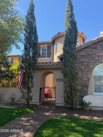 1151 Horseshoe Ave, Gilbert, AZ 85233