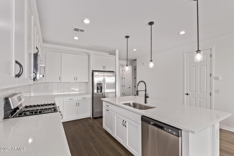 11514 50th Ln, Laveen, AZ 85339