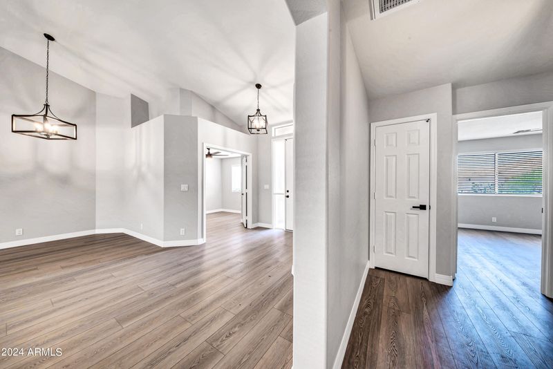 11517 E Mendoza Ave, Mesa, AZ 85209