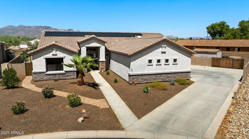 11518 Enrose St, Mesa, AZ 85207