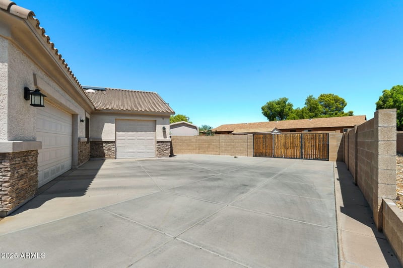 11518 Enrose St, Mesa, AZ 85207