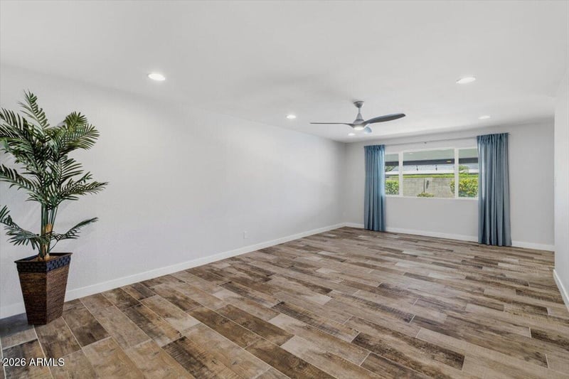1152 E Watson Dr, Tempe, AZ 85283