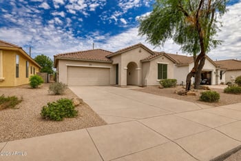 1152 W Desert Hollow Dr, San Tan Valley, AZ 85143