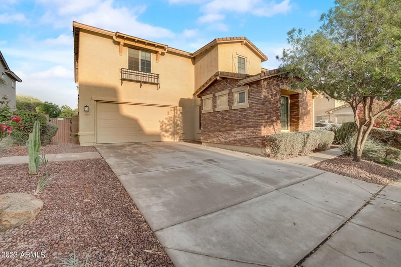 11520 N 156th Ln, Surprise, AZ 85379