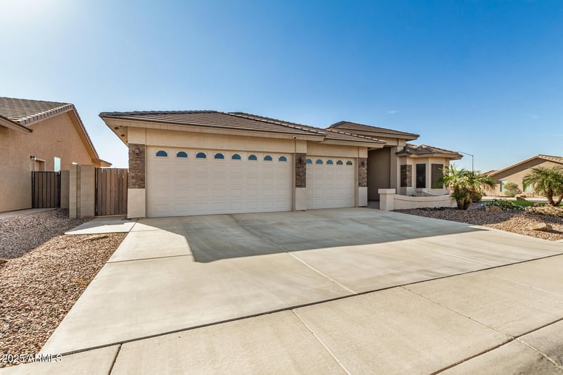 11521 Nell Ave, Mesa, AZ 85209