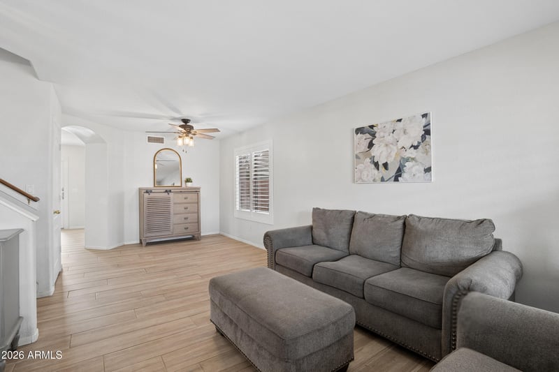 11523 E Pronghorn Ave, Mesa, AZ 85212
