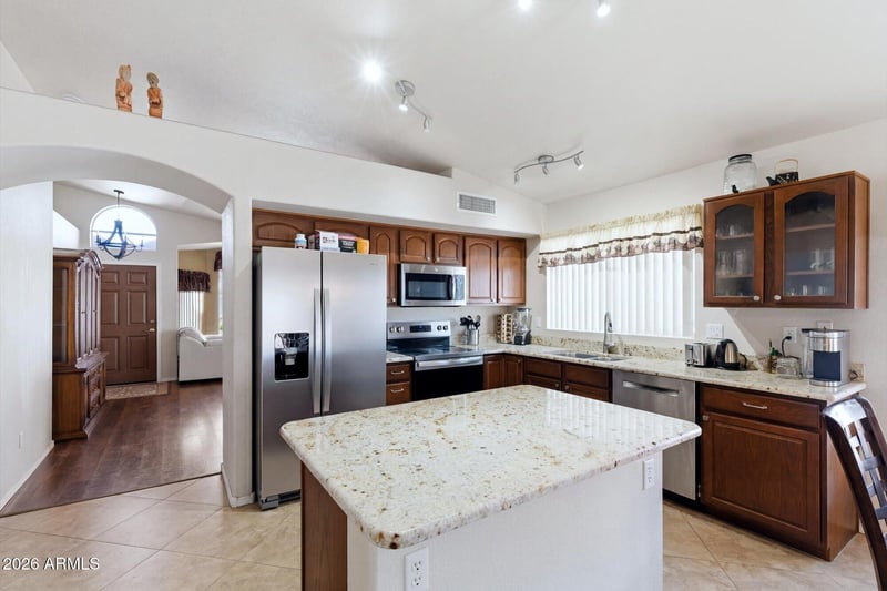11523 W Bighorn Ct, Surprise, AZ 85378