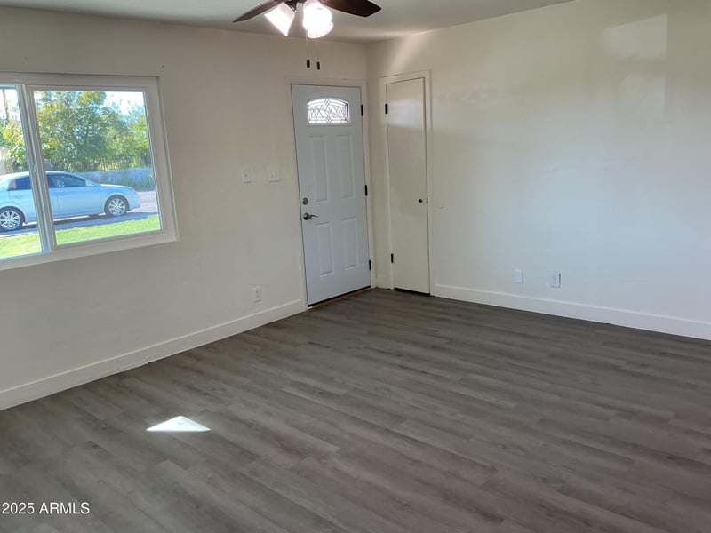 11525 81st Ave, Peoria, AZ 85345