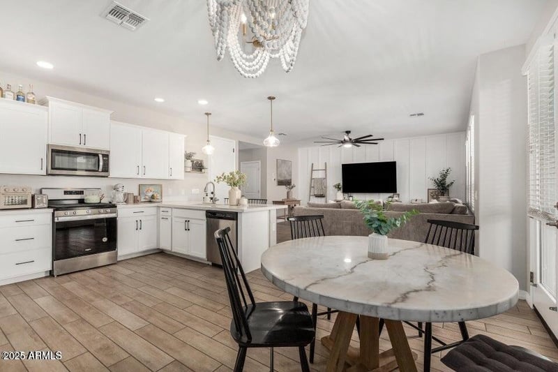 11526 Shepperd Ave, Mesa, AZ 85212
