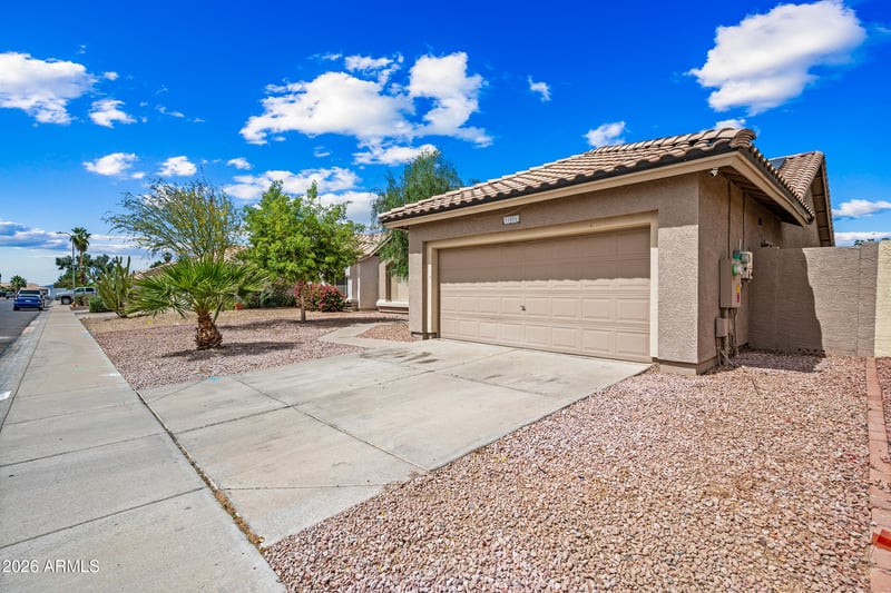 11526 Cyprus Dr, Avondale, AZ 85392