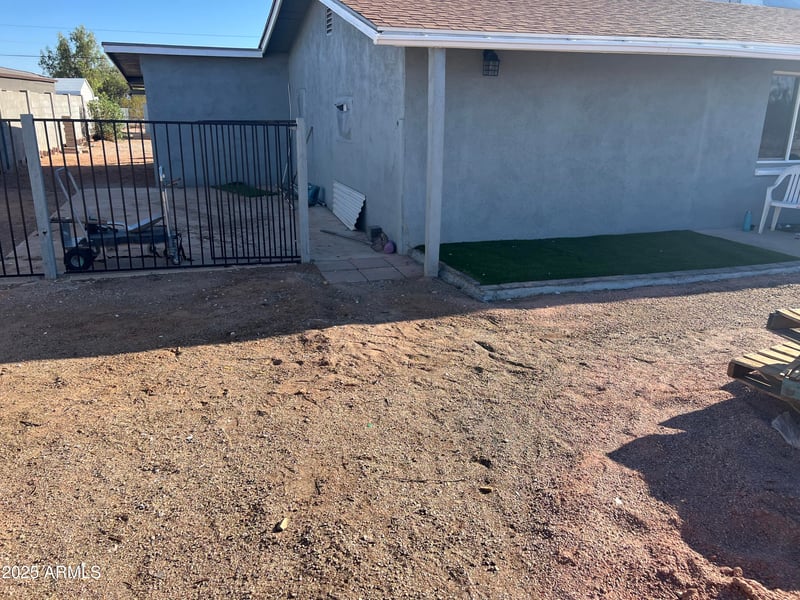 11527 6th Ave, Apache Junction, AZ 85120