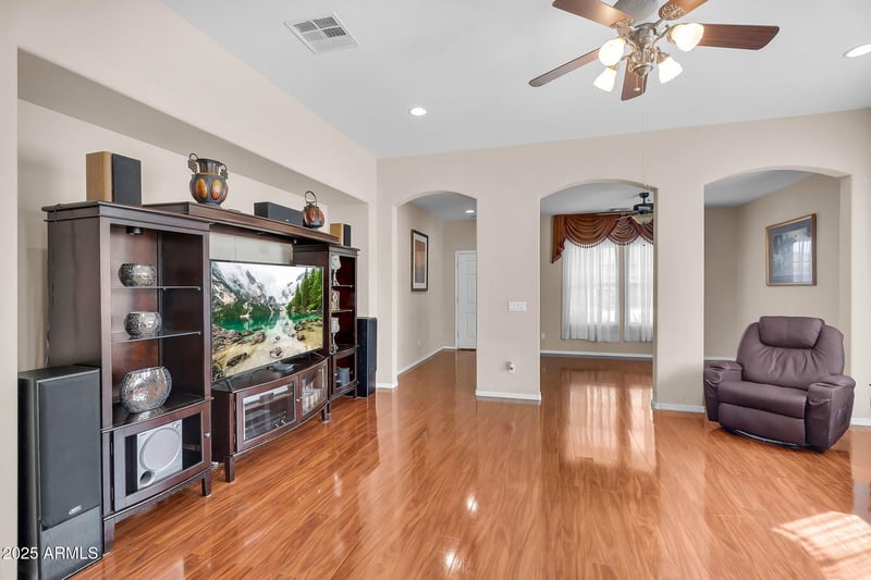 11528 Sebring Ave, Mesa, AZ 85212