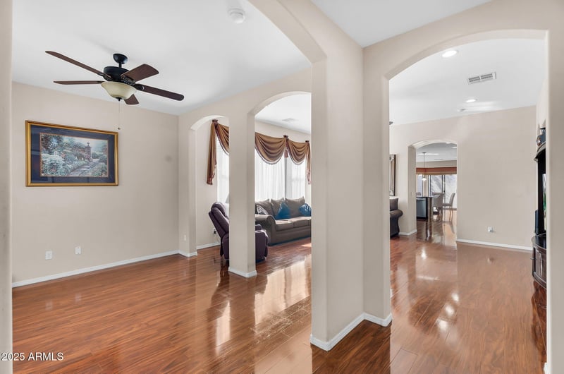 11528 Sebring Ave, Mesa, AZ 85212