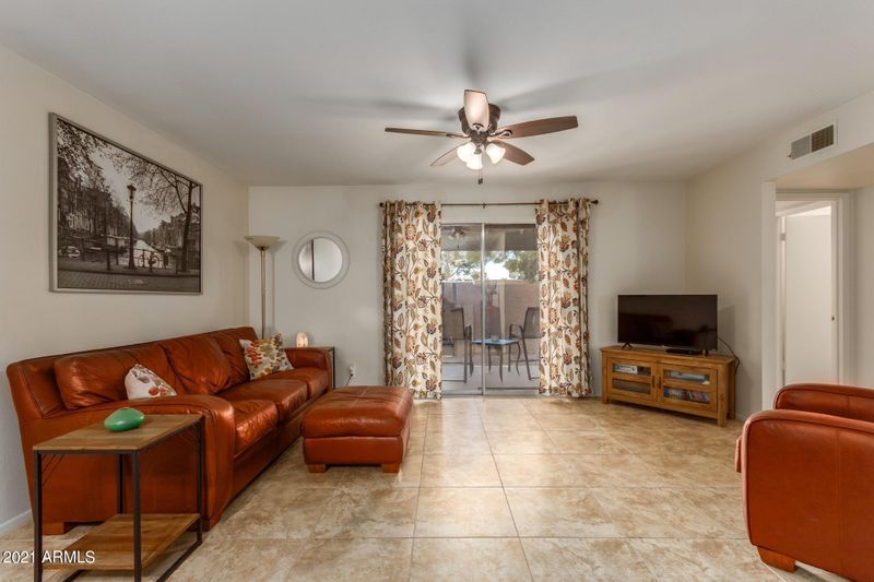 1153 E Beryl Ave, Phoenix, AZ 85020