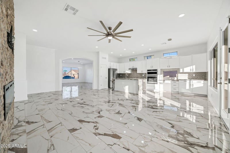 11530 Morningside Dr, Goodyear, AZ 85338