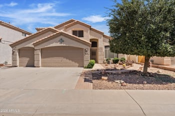 11530 W Palm Brook Dr, Avondale, AZ 85392