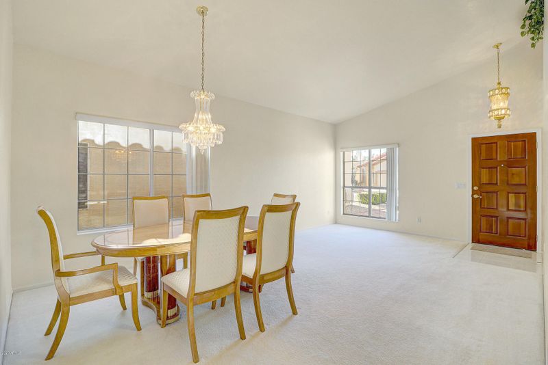 11532 W Bobcat Ct, Surprise, AZ 85378