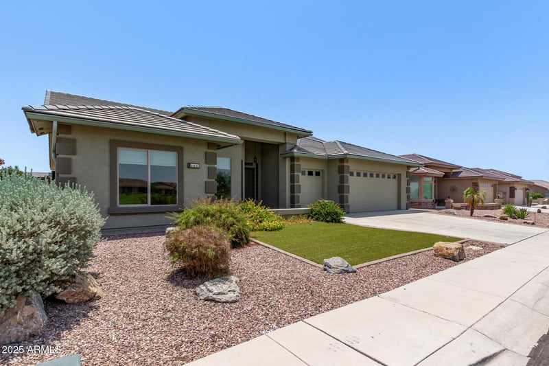 11533 Nell Ave, Mesa, AZ 85209