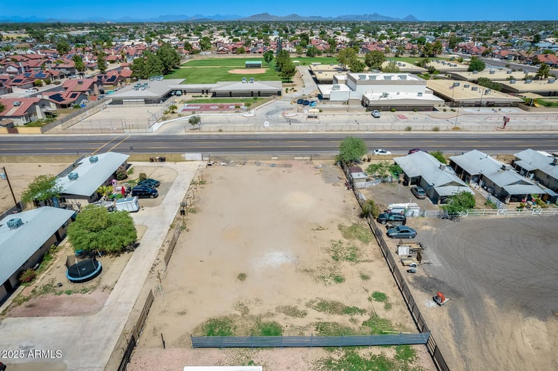 11535 79th Dr #2, Peoria, AZ 85345
