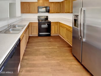 11535 Schleifer Dr, Youngtown, AZ 85363