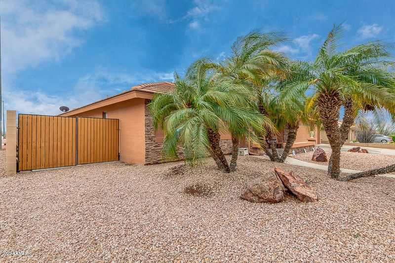 11537 E Navarro Ave, Mesa, AZ 85209