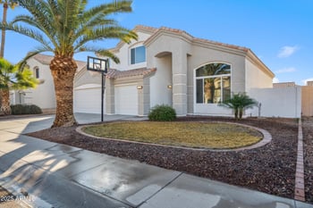 11537 Laurelwood Ln, Avondale, AZ 85392