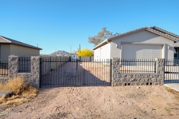11538 4th Ave, Apache Junction, AZ 85120