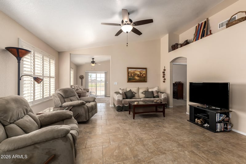 11544 W Bobcat Ct, Surprise, AZ 85378