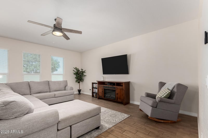11548 Corbin Ave, Mesa, AZ 85212