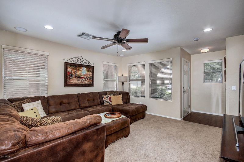 1155 E Vermont Dr, Gilbert, AZ 85295