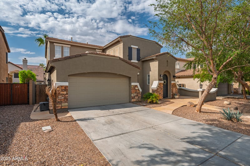 1155 Laredo Ave, Gilbert, AZ 85233