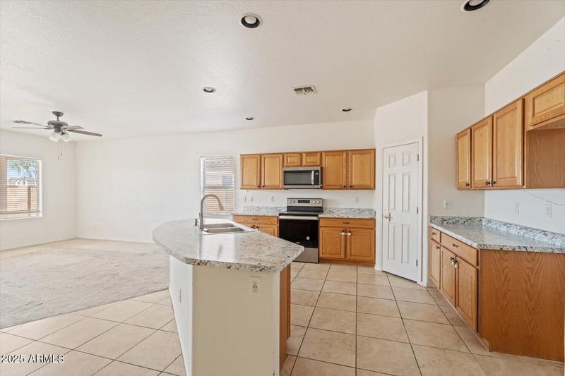11559 Tonto St, Avondale, AZ 85323