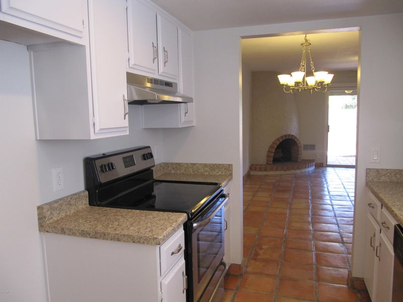 1156 E Cochise Dr, Phoenix, AZ 85020