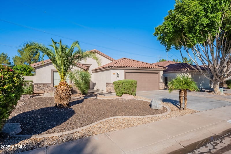 1156 Vaughn Ave, Gilbert, AZ 85233