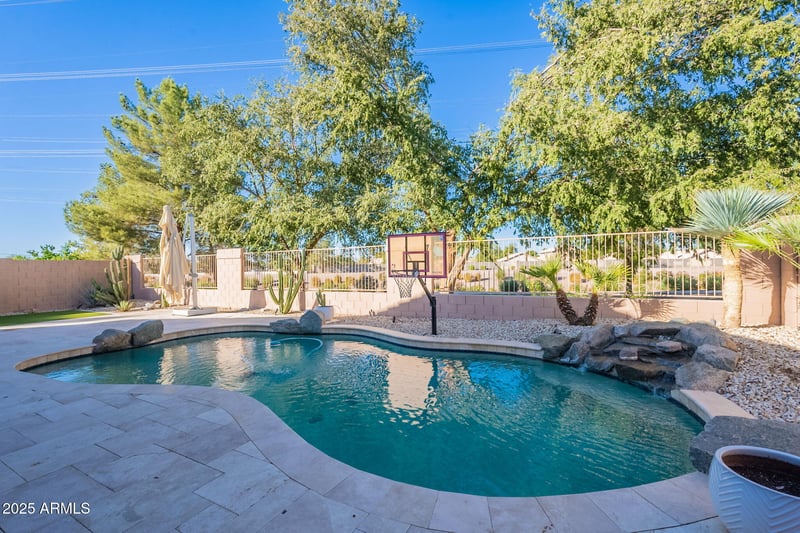 1156 Vaughn Ave, Gilbert, AZ 85233
